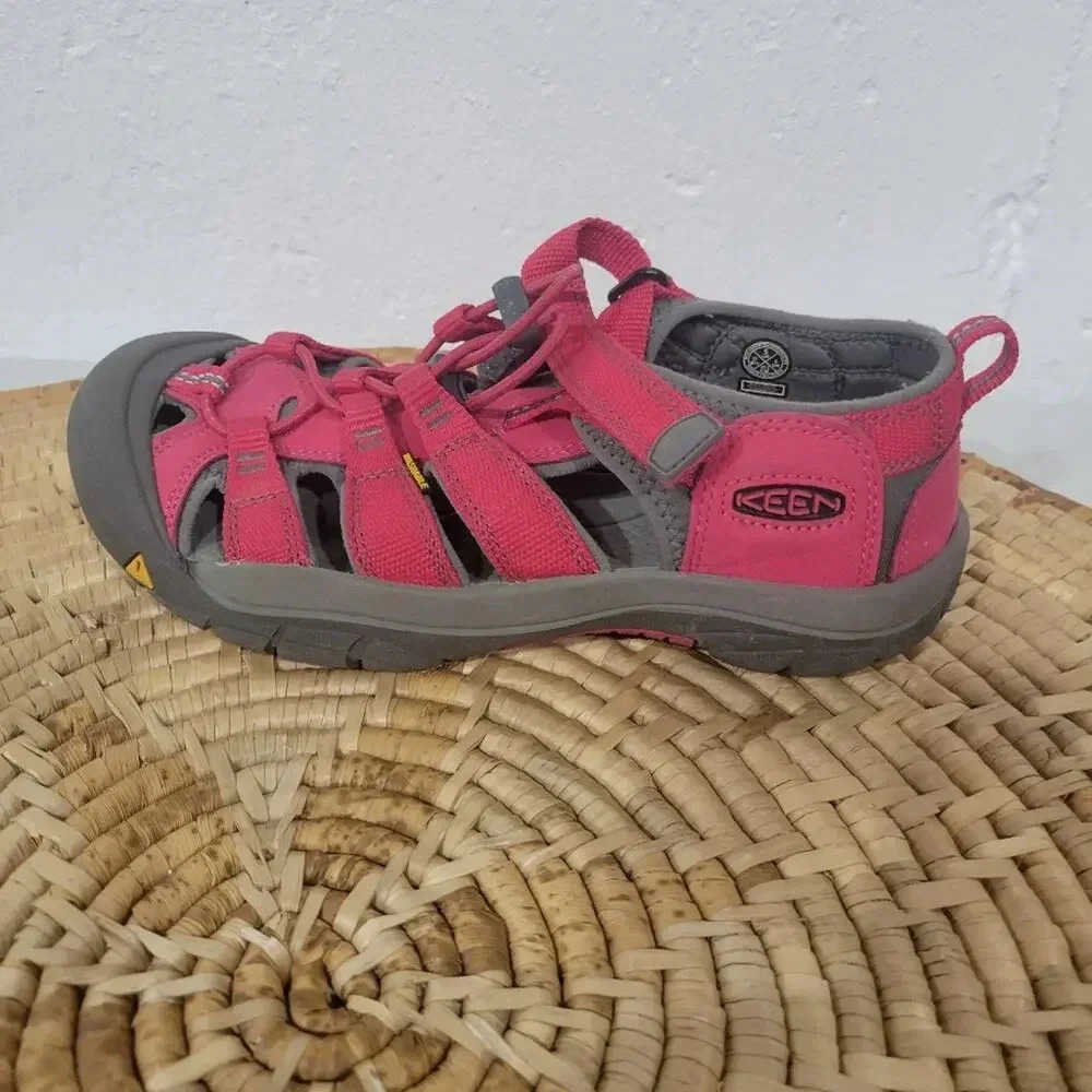 Keen Newport Red Water Hiking Sandals - Picture 2 of 9